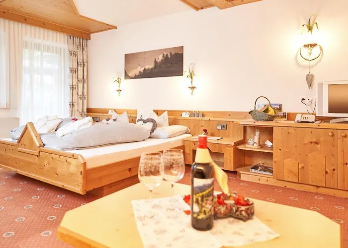 Kirchplatzl Apartment Leutasch