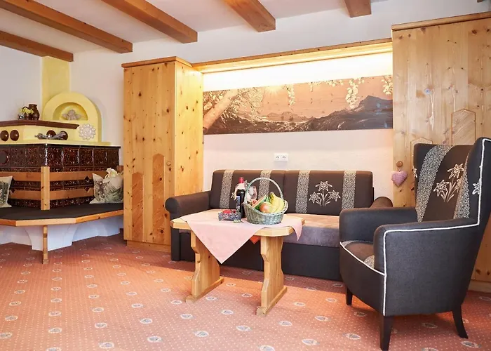 Kirchplatzl Apartment Leutasch