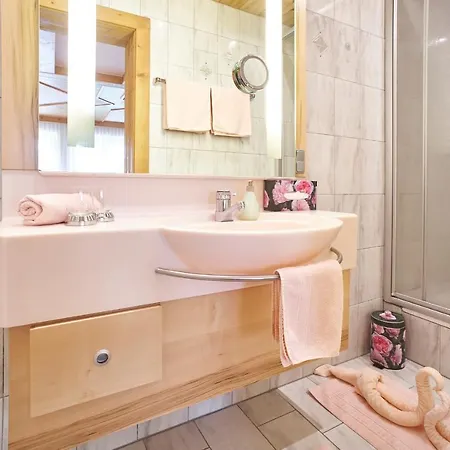 Apartment Kirchplatzl Leutasch