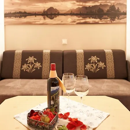 Kirchplatzl * Leutasch